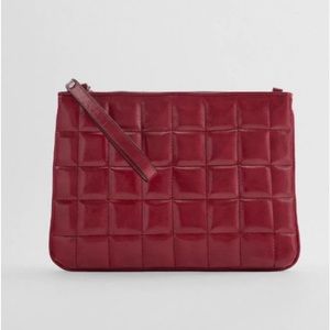 ZARA Quilted Clutch Bag With Chain Strap